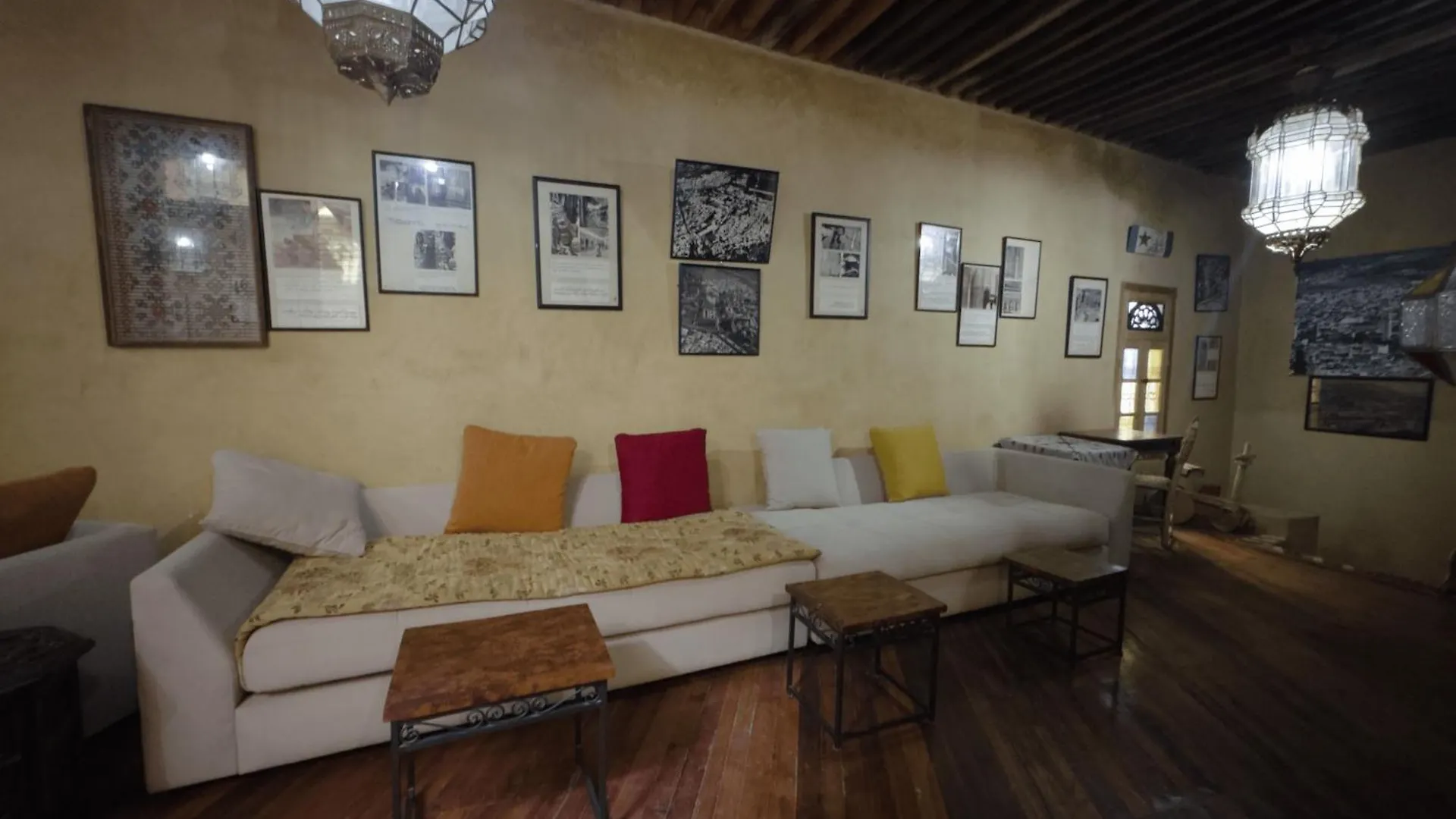 Riad Hotel Museum House - Dar Melyani Fez
