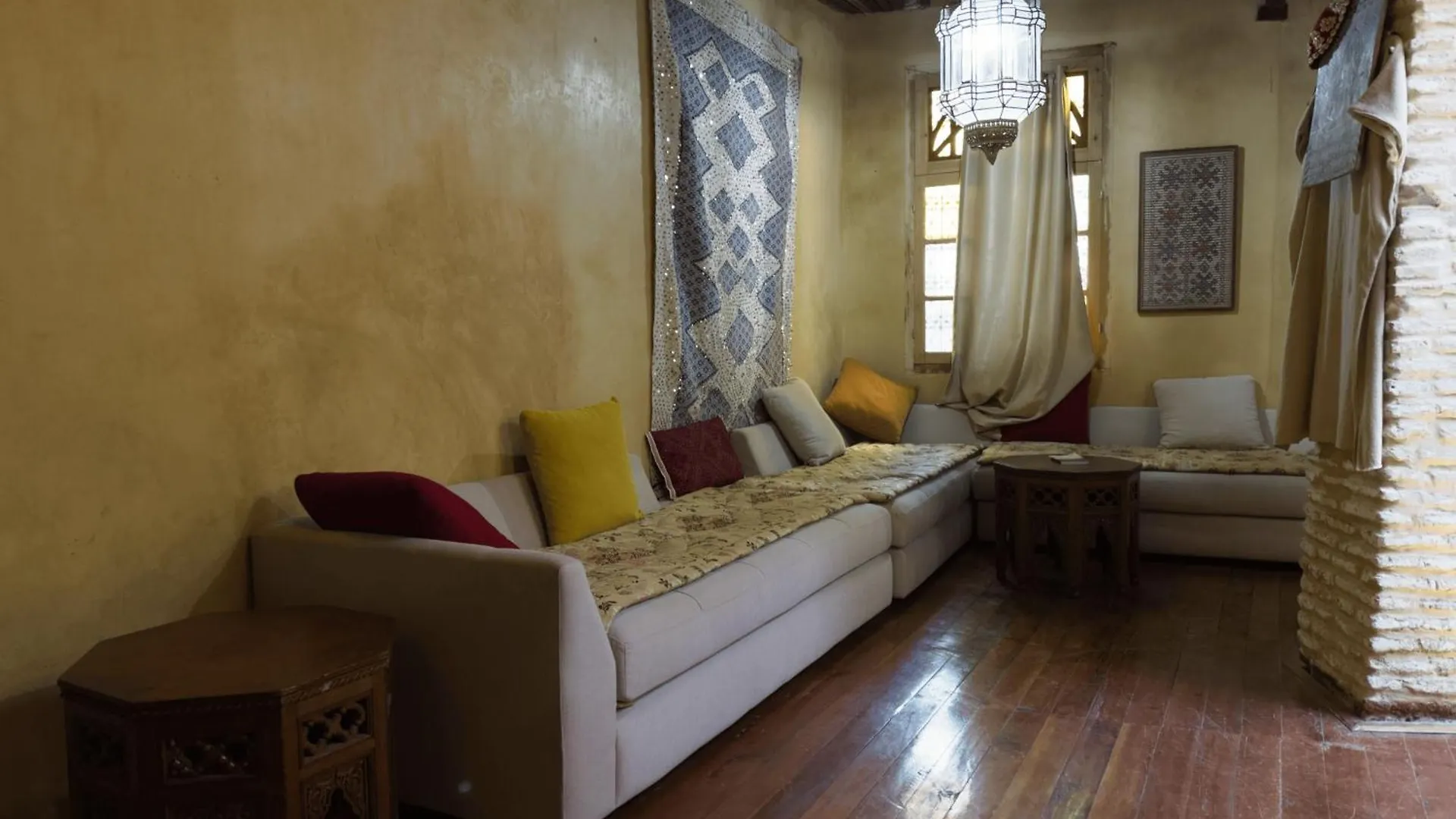 Riad Hotel Museum House - Dar Melyani Fez