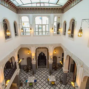 Riad Bab Rcif &, Fès